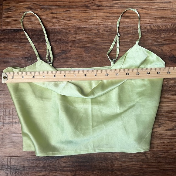 Hollister Women Small Green Cami Crop Top Satin Preppy Colourful Going Out - Picture 4 of 6